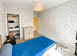 
                                                                                        Vente
                                                                                         Maison 5 pièces - quartier recherché - garage