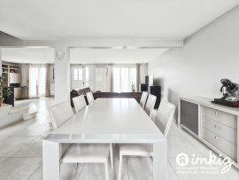 
                                                                                        Vente
                                                                                         Maison 5 pièces sans aucun travaux