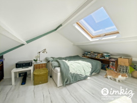 
                                                                                        Vente
                                                                                         Maison 5 pièces + sous sol intégral + combles