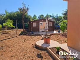 
                                                                                        Vente
                                                                                         Maison 5 pièces sur terrain  clos + annexes