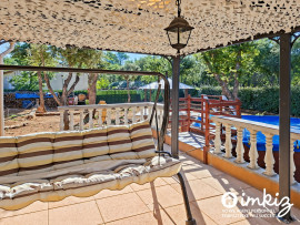 
                                                                                        Vente
                                                                                         Maison 5 pièces sur terrain  clos + annexes