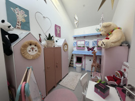 
                                                                                        Vente
                                                                                         Maison 6 pièces - 105 m2, confort et tranquillité