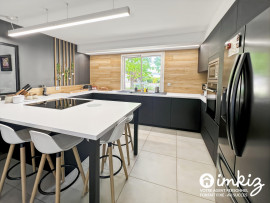Vente
Maison 6 pièces 175m²
