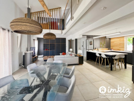 Vente
Maison 6 pièces 175m²