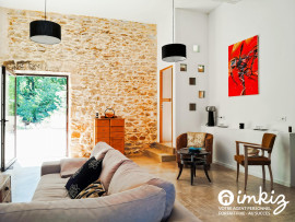 Vente
                                                                                Maison 6 pièces