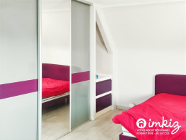 
                                                                                        Vente
                                                                                         Maison 6 pièces