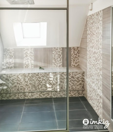 
                                                                                        Vente
                                                                                         Maison 6 pièces