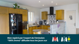 
                                                                                        Vente
                                                                                         Maison 6 pièces