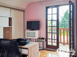
                                                                                        Vente
                                                                                         Maison 6 pièces