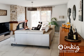 Vente
Maison 6 pièces avec piscine