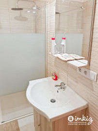 Vente
Maison 6 pièces avec piscine