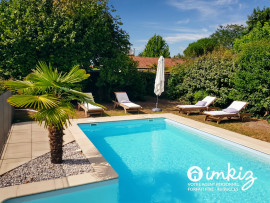 Vente
Maison 6 pièces avec piscine