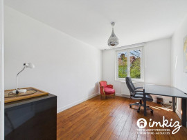 Vente
Maison 6 pièces avec piscine