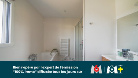
                                                                                        Vente
                                                                                         Maison 6 pièces de 162 m²