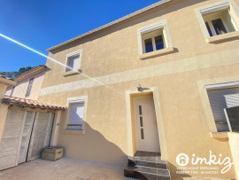 
                                                                                        Vente
                                                                                         Maison 6 pièces jardin