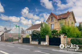 Vente
Maison 6 pièces Meuliere Centre ville 5mn a pieds