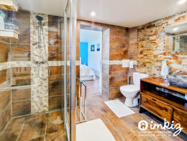 
                                                                                        Vente
                                                                                         Maison 6 pièces rénovée