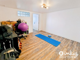 
                                                                                        Vente
                                                                                         Maison 6 pièces rénovée