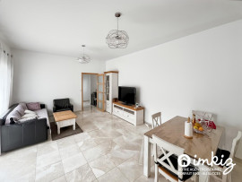 
                                                                                        Vente
                                                                                         Maison 6 pièces rénovée avec garage - piscinable