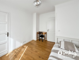 
                                                                                        Vente
                                                                                         Maison 6 pièces rénovée avec garage - piscinable