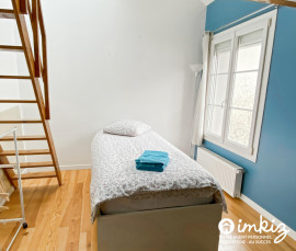 
                                                                                        Vente
                                                                                         Maison 6 pièces rénovée, centre ville, RER 5 min