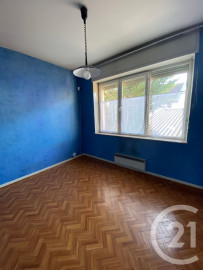 
                                                                                        Vente
                                                                                         maison