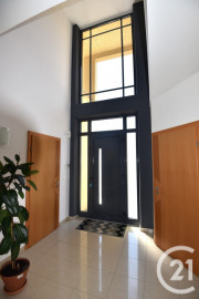 
                                                                                        Vente
                                                                                         maison