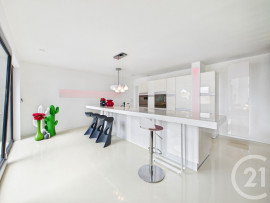 
                                                                                        Vente
                                                                                         maison