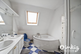 
                                                                                        Vente
                                                                                         Maison 7 pièces 180m² sur terrain de 1,5 hectare