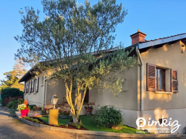 
                                                                                        Vente
                                                                                         Maison 7 pièces 345m² sur 2 niveaux avec piscine