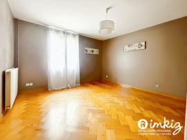 Vente
Maison 7 pièces