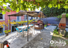 
                                                                                        Vente
                                                                                         Maison 7 pièces