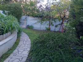 
                                                                                        Vente
                                                                                         Maison 7 pièces