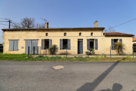 
                                                                                        Vente
                                                                                         Maison 7 pièces