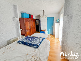 
                                                                                        Vente
                                                                                         Maison 7 pièces, calme, grands volumes, lumineuse