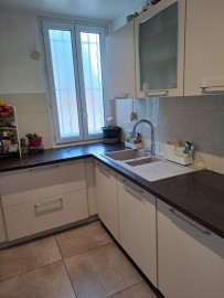 
                                                                                        Vente
                                                                                         Maison 7 pièces, calme, grands volumes, lumineuse