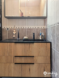 Vente
Maison 7 pièces en excellent état sur jardin