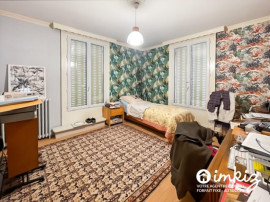 
                                                                                        Vente
                                                                                         Maison 7 pièces + terrasse 32 m²