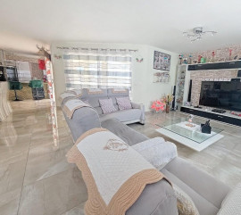 Vente
Maison 8 pièces