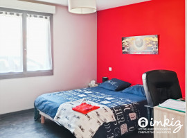 Vente
                                                                                Maison 8 pièces