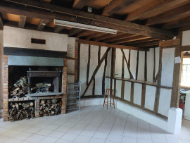 
                                                                                        Vente
                                                                                         Maison 8 pièces