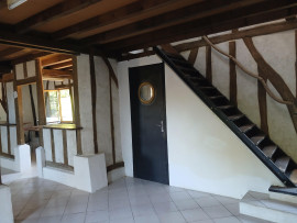 
                                                                                        Vente
                                                                                         Maison 8 pièces