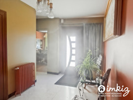 Vente
Maison 9 pièces