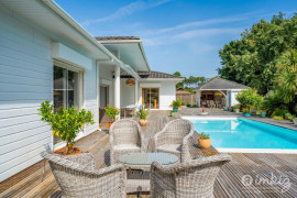Vente
Maison 9 pièces