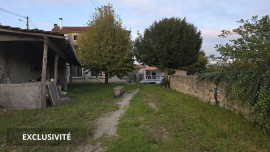 
                                                                                        Vente
                                                                                         MAISON À RENOVER À CHAMPNIERS