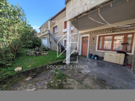 
                                                                                        Vente
                                                                                         Maison à rénover avec fort potentiel – Champigny-sur-Marne