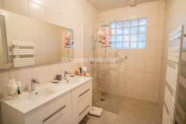 Vente
Maison à Vendre Orange sud