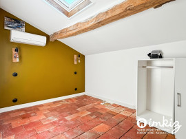 
                                                                                        Vente
                                                                                         Maison ancienne eénovée 7 pièces au calme