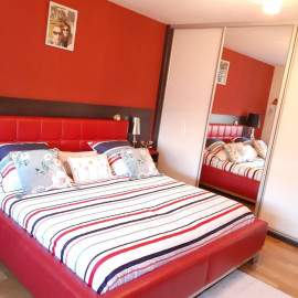 
                                                                                        Location
                                                                                         Maison appartement refait à neuf