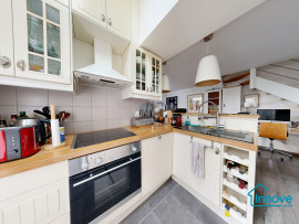 
                                                                                        Vente
                                                                                         Maison atypique au charme de villégiature - Garches